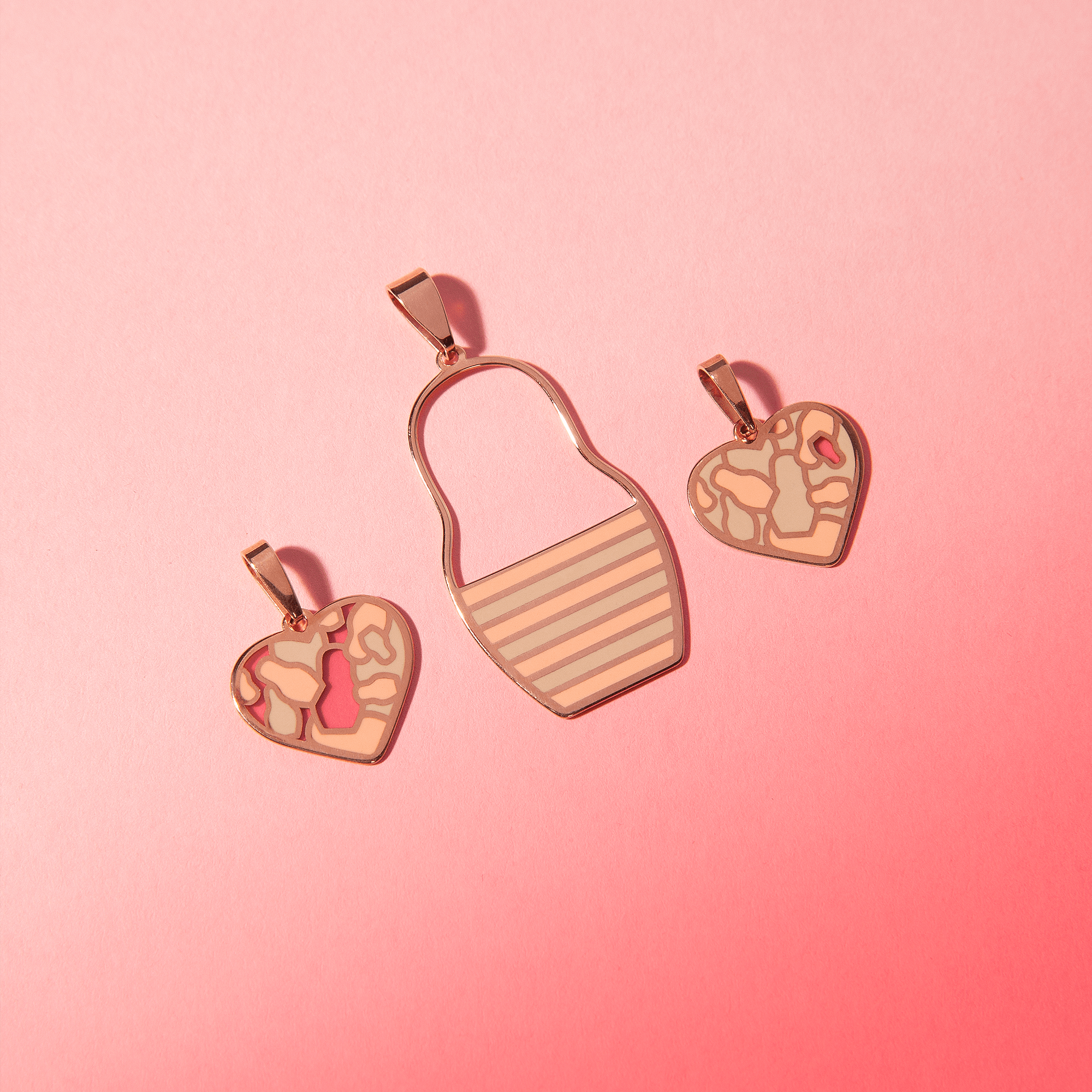 КУЛОН MATRYOSHKA LOVE PASTEL